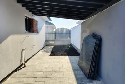 Casa moderna, aproape de oras - 7