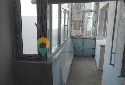 ORIZONT, 3 camere decomandate, etaj 2 - 6