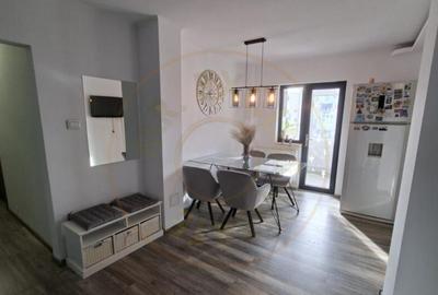 Apartament cu 3 camere decomandat, mobilat în Central - 9