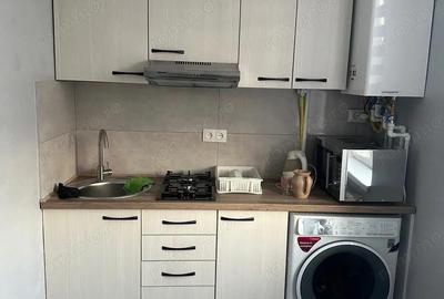 Garsonieră semidecomandată în Buziașului