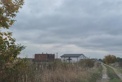 Teren de 550 mp, în Balotești