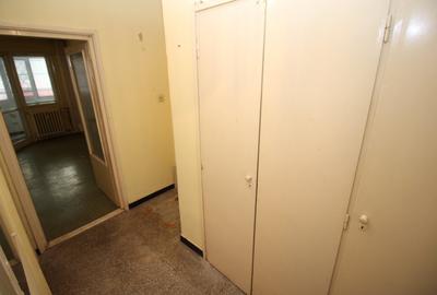 Garsonieră decomandată în Titan - 9