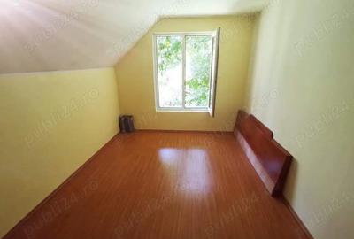 Casa de vacan?a, deosebita, sat Salard com Lunca Bradului Tel - 1