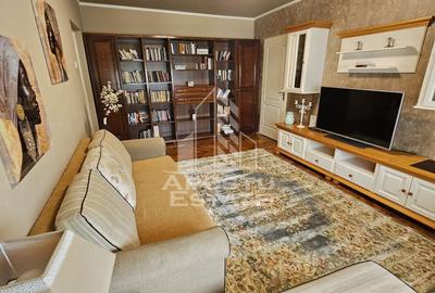 Apartament cu 3 camere decomandat în Central