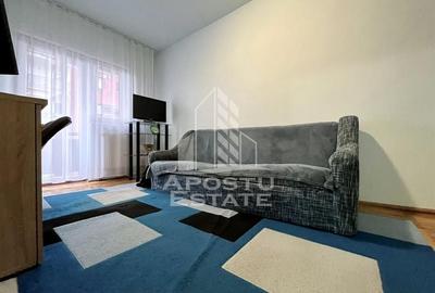 Apartament cu 3 camere decomandat, mobilat în Girocului