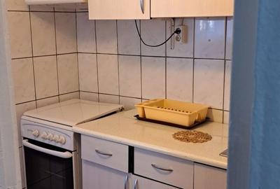 Garsonieră decomandată în Nicolina - 1