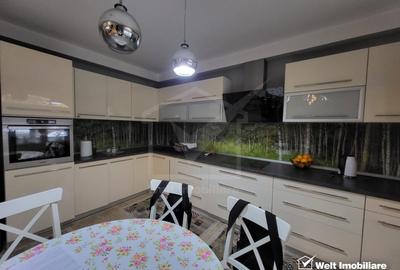 CASA REZIDENTIALA DE LUX + 5 SPATII COMERCIALE CU CHIRIASI - 7