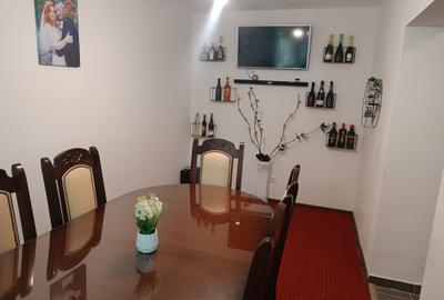 Apartament cu 3 camere decomandat în Caracal - 1