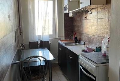 Apartament cu 3 camere semidecomandat în Exterior Vest - 4