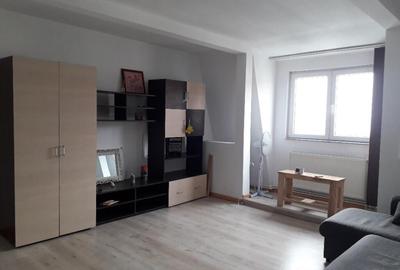 Apartament cu 2 Camere Decomandate Zona Zamca - 6