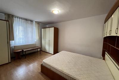 Apartament cu 2 camere decomandat în Răcădău - 1