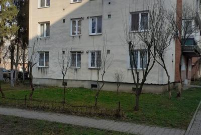 Apartament cu 2 camere decomandat în Tudor - 2
