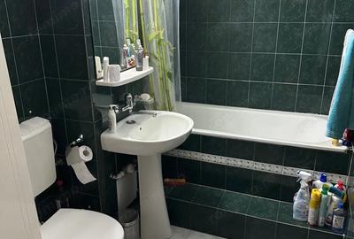 Apartament cu 4 camere decomandat în Steaua - 2