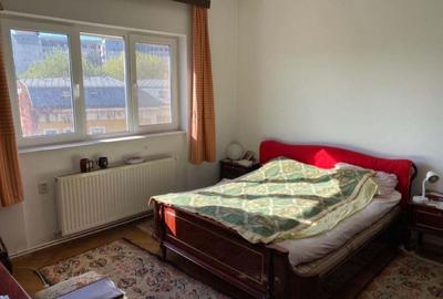 Vand ap 3 camere Calea Grivitei Sector 1 - 1