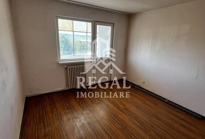 Apartament cu 2 camere decomandat în Sud-Vest - 2