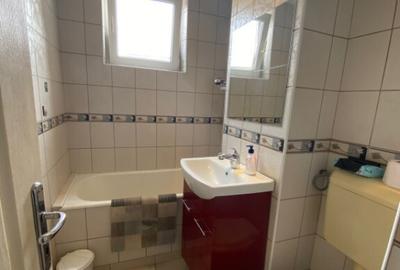 Apartament cu 2 camere, 50 mp, zona Decebal - 7