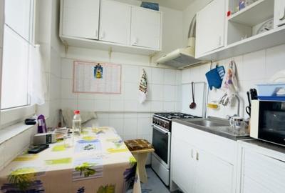 Garsonieră nedecomandată, mobilată în P-ța Doina - 4