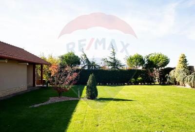 Casă cu 5 camere cu Garaj în Mădăras - 16