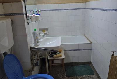 Apartament cu 3 camere decomandat în Central - 3