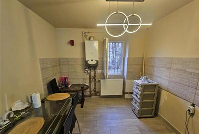 Resita, 2 Cam. Cf. 1, Renovat, Parter, Micro 1 - 12