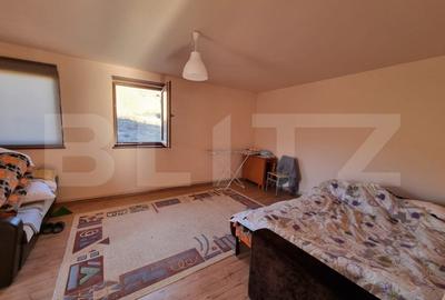 Casa individuala, 195 mp, 6300 mp teren, zona Jucu - 6