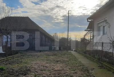 Casă cu 3 camere cu Teren 3000 Mp în Periferie