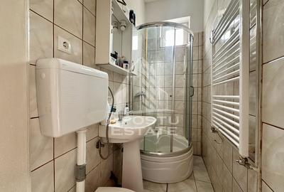 Casă cu 3 camere cu Canalizare în Carani - 11