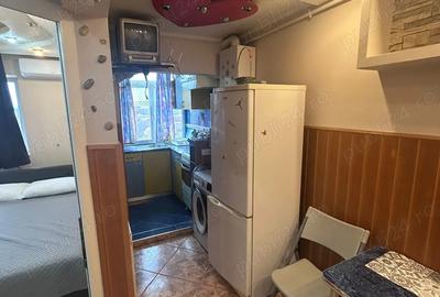 Inchiriez garsoniera Vasile aaron - 4