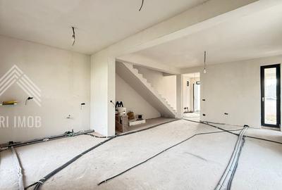 Duplex cu 4 camere cu Canalizare în Florești - 4