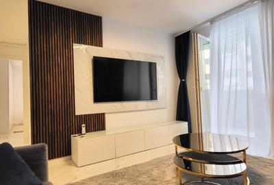 Apartament cu 2 camere decomandat, mobilat în Central