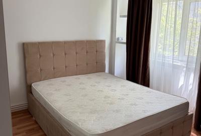 Garsonieră decomandată în Central - 1