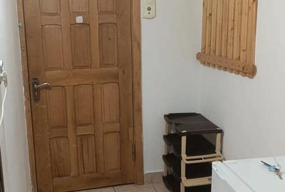 Garsoniera Etaj 4 Mobilata Utilata - 2