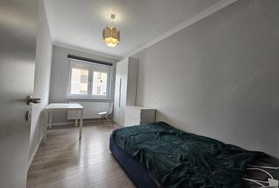 Apartament cu 3 camere semidecomandat în Girocului - 12