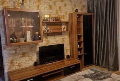 Apartament cu 4 camere semidecomandat, mobilat în Drumul Taberei