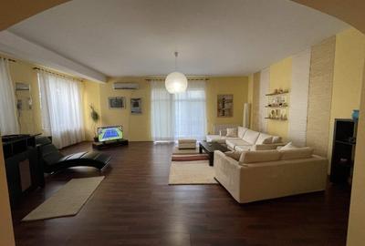 3 cam, 160mp,et.1,bloc privat, ultracentral - 3
