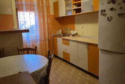 Apartament cu 3 camere decomandat, mobilat în Central - 8