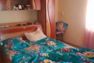 Vand casa la tara - 4