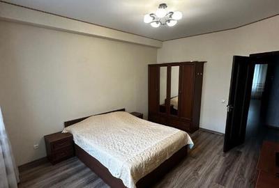 Spre vanzare 2 camere in zona Florilor Spre vanzare 2 camere in zona Florilor - 1