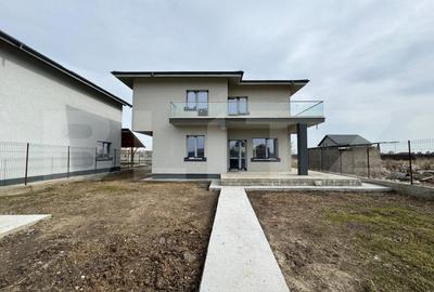 Casa semi-finisata P + E, 111 mp utili, teren 339 mp, Pielesti, zona Magnolia - 1