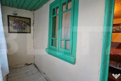 Casă cu 2 camere cu Teren 1100 Mp în Bezdead - 6
