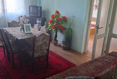 Apartament cu 3 camere decomandat în Rogerius - 4