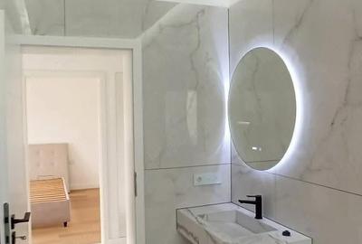 Casă cu 7 camere cu Teren 420 Mp în Central