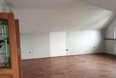 Casă cu 4 camere cu Teren 500 Mp în Bd. Coșbuc - 14