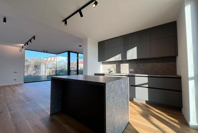 Vilă de lux de închiriat în Amber Forest, Tunari – 4 camere, 180 mp