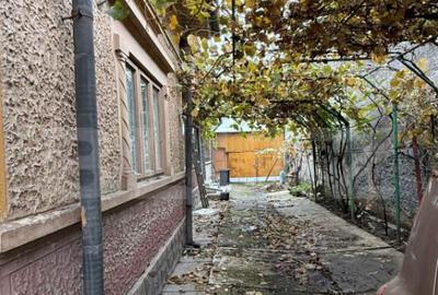 Casa 3 camere, 100 mp, strada Petru Cercel - 16