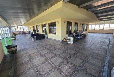 Spațiu comercial, de 380 mp, în Central