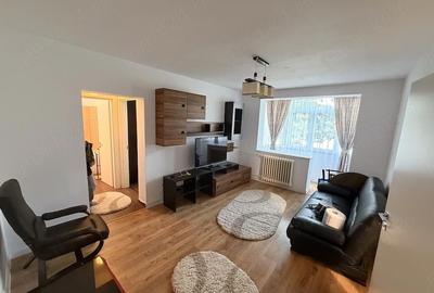 Apartament cu 2 camere semidecomandat în Craiovei - 1