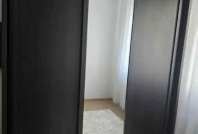 Garsonieră decomandată în Runcu