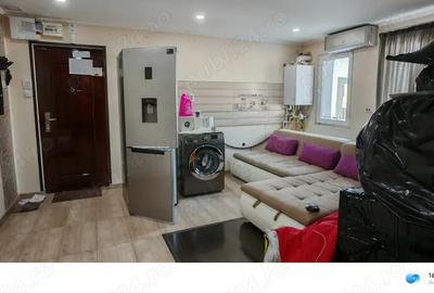 Apartament cu 4 camere semidecomandat în Rahova - 2