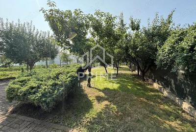 Casă cu 5 camere cu Teren 636 Mp în Central